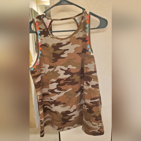 Savanna Jane Tops - Camo Cutout Tank top
